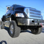 Xtreme truck with Viper alarm, 325HP Cummins diesel engine