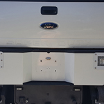 2008 White Six Door